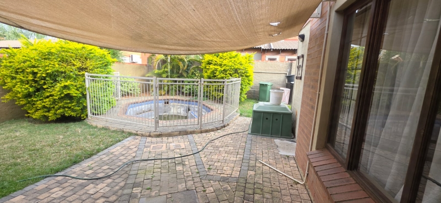 3 Bedroom Property for Sale in Waterval East North West